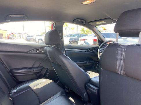 Used 2020 Honda Civic Sport image 21