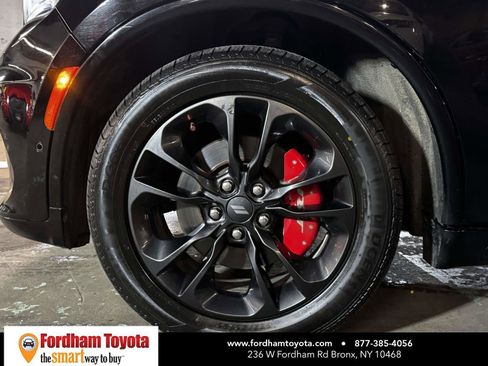 Used 2021 Dodge Durango R/T w/ Blacktop Package AWD/4WD image 10