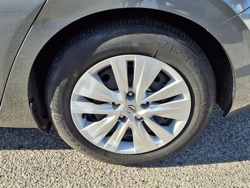 Used 2024 Nissan Sentra S FWD image 20