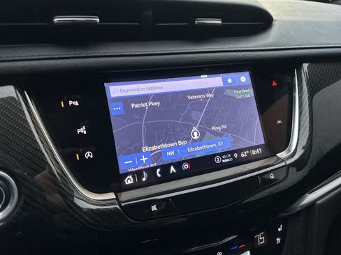 Used 2023 Cadillac XT6 Sport w/ Technology Package image 18