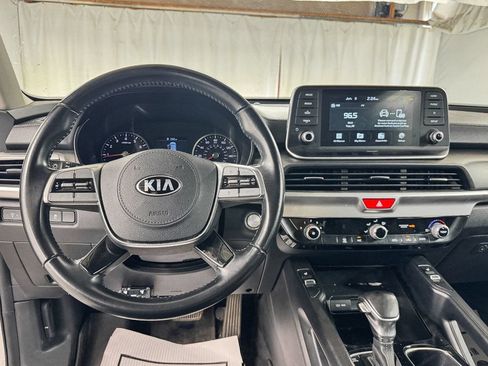 Used 2021 Kia Telluride S AWD/4WD image 13