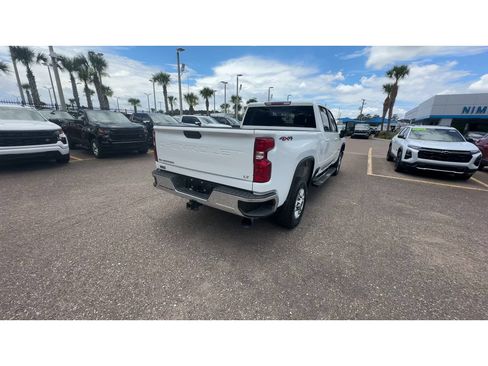 Used 2025 Chevrolet Silverado 2500 LT w/ Convenience Package AWD/4WD image 7