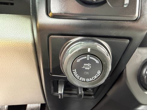 Used 2019 Ford F150 XL w/ Equipment Group 101A Mid AWD/4WD image 33