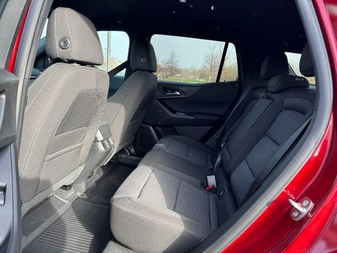 New 2026 Chevrolet Equinox LT image 7