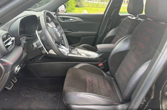 Used 2024 Dodge Hornet R/T w/ Track Pack AWD/4WD image 13