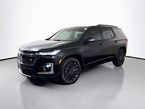Used 2022 Chevrolet Traverse RS w/ LPO, Floor Liner Package image 4