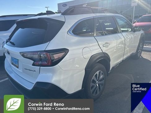 Used 2024 Subaru Outback Premium image 9