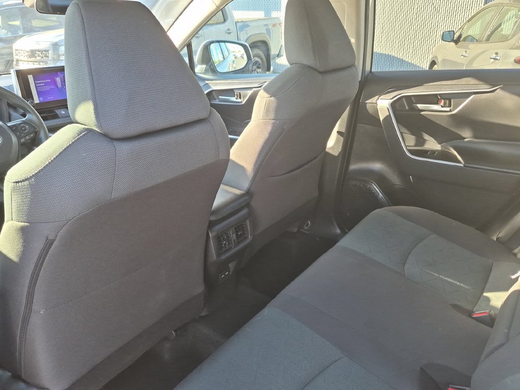 Used 2024 Toyota RAV4 XLE AWD/4WD image 24