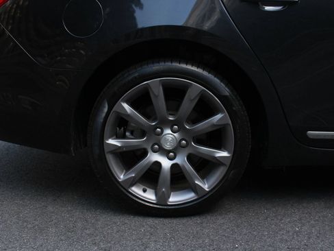 Used 2013 Buick LaCrosse Touring FWD image 5