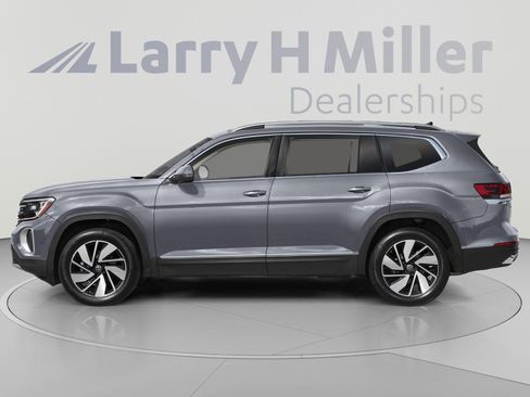 Used 2024 Volkswagen Atlas SEL AWD/4WD image 3