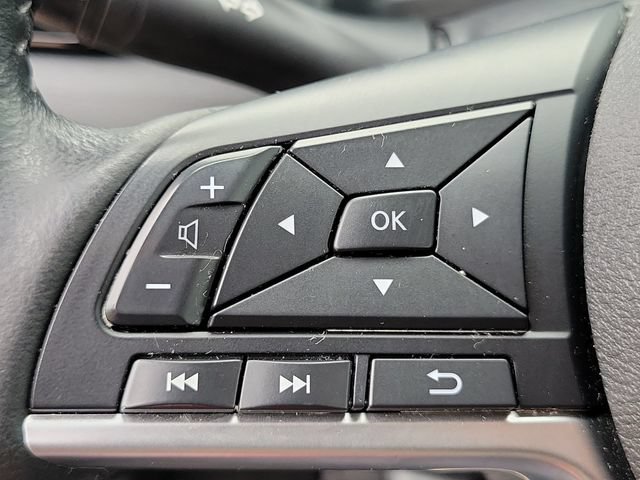 Used 2023 Nissan Sentra SV w/ All-Weather Package FWD image 11
