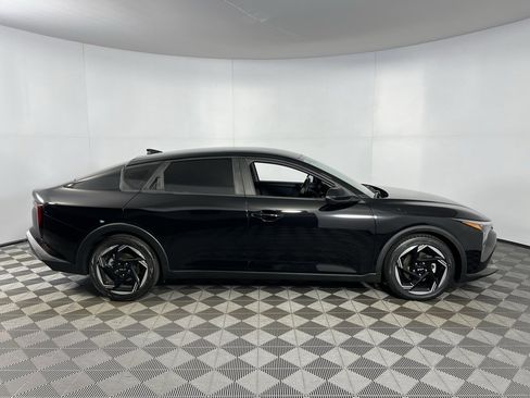 Used 2025 Kia K4 EX image 5