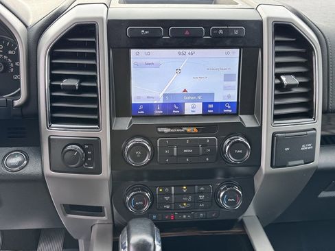 Used 2020 Ford F150 Lariat image 7