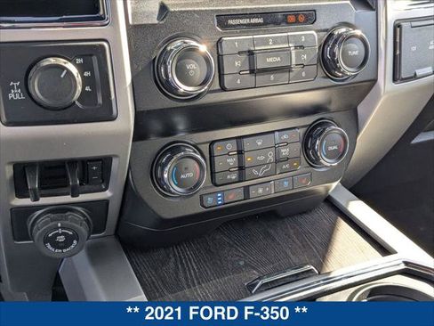 Certified 2021 Ford F350 Lariat w/ Lariat Ultimate Package image 17