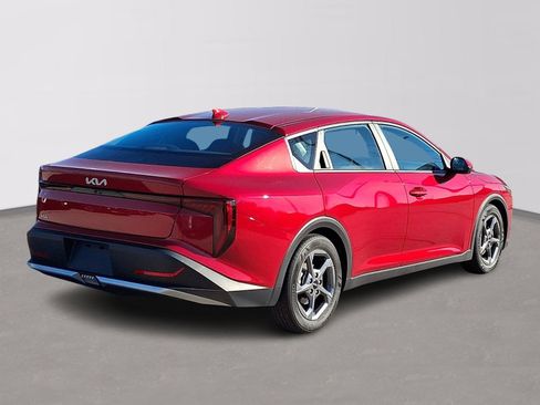 Used 2025 Kia K4 LXS image 6