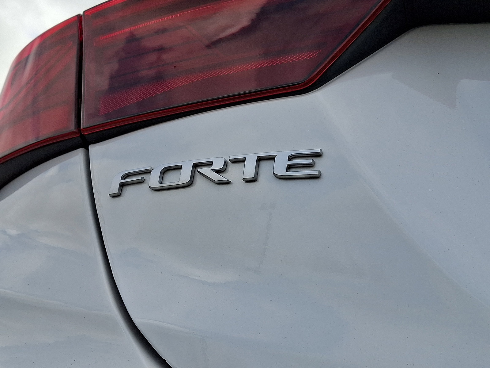 Used 2023 Kia Forte LXS w/ LXS Technology Package FWD image 30