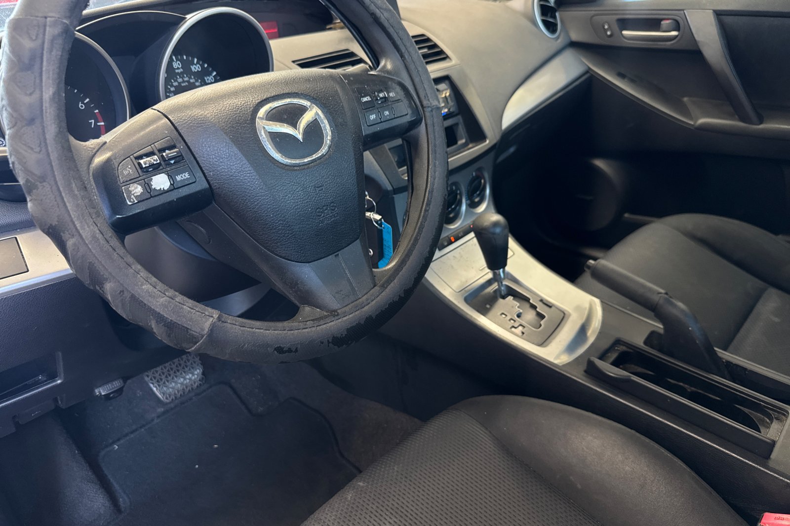 Used 2011 MAZDA MAZDA3 i Touring FWD image 7