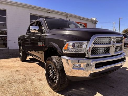 Used 2018 RAM 2500 Laramie w/ Convenience Group image 26