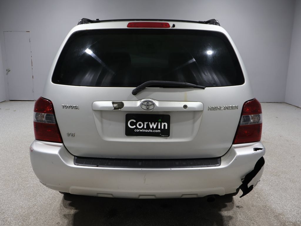 Used 2004 Toyota Highlander 4WD V6 image 8