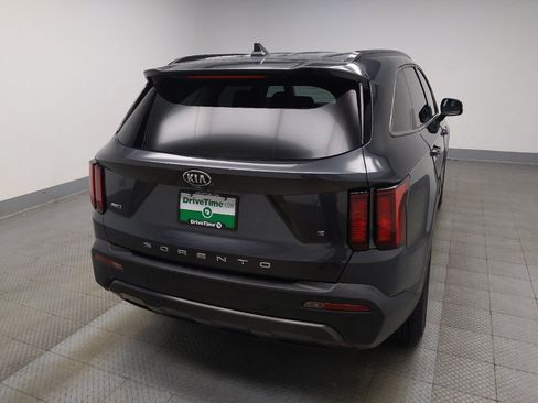 Used 2021 Kia Sorento S AWD/4WD image 7