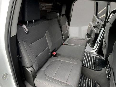 Used 2021 Chevrolet Silverado 1500 LT AWD/4WD image 23