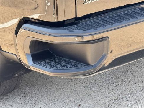 Used 2025 Chevrolet Silverado 1500 Custom image 29