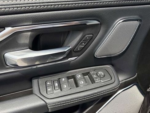New 2026 RAM 1500 Laramie AWD/4WD image 18