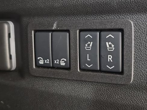 Used 2025 Chevrolet Tahoe RST w/ Comfort Package AWD/4WD image 12