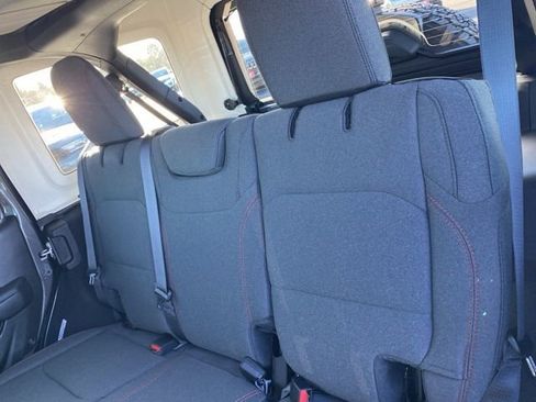 New 2026 Jeep Wrangler Unlimited Rubicon image 34