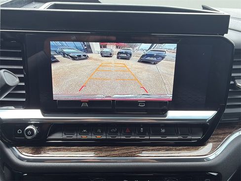 Used 2024 GMC Sierra 1500 Elevation image 27