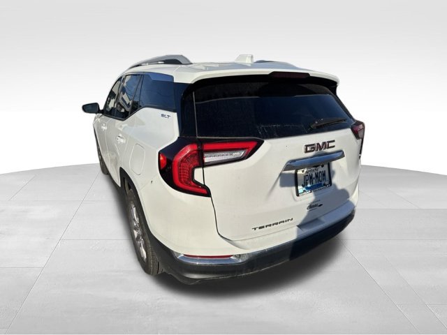 Used 2023 GMC Terrain SLT FWD image 16