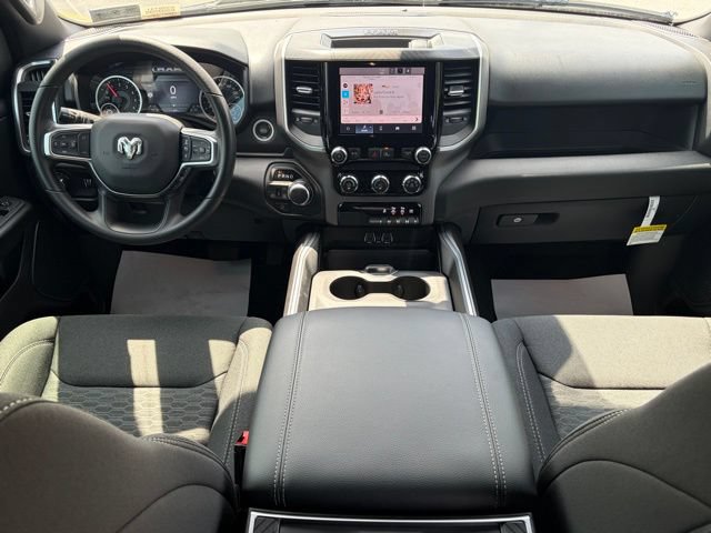 New 2026 RAM 1500 Express AWD/4WD image 32