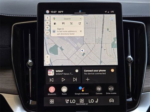 Used 2025 Volvo XC90 B6 Core w/ Protection Package image 19