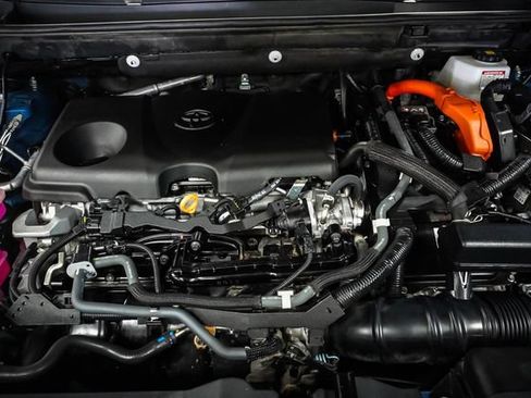 Used 2022 Toyota RAV4 XSE AWD/4WD image 26
