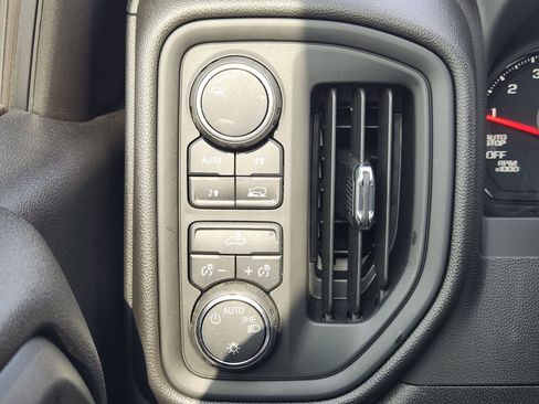 Used 2026 Chevrolet Silverado 1500 Custom w/ Turbomax Blackout Package AWD/4WD image 30