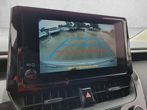 Used 2023 Toyota Corolla LE FWD image 22