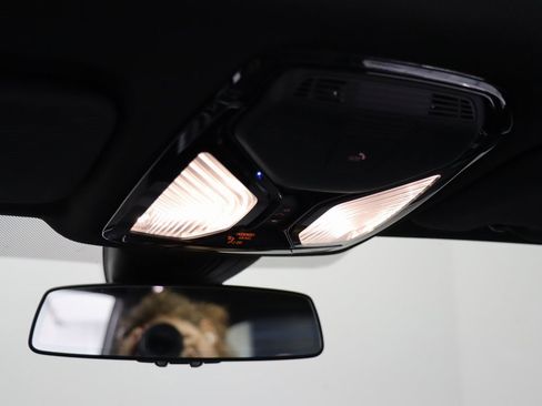 Used 2021 BMW X5 xDrive45e w/ Parking Assistance Package image 40