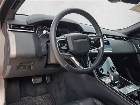 Used 2023 Land Rover Range Rover Velar R-Dynamic S image 9