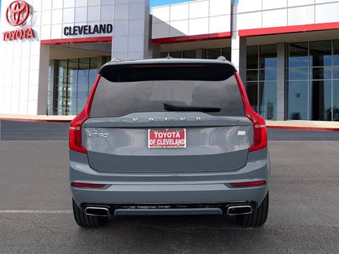 Used 2021 Volvo XC90 T8 R-Design AWD/4WD image 6