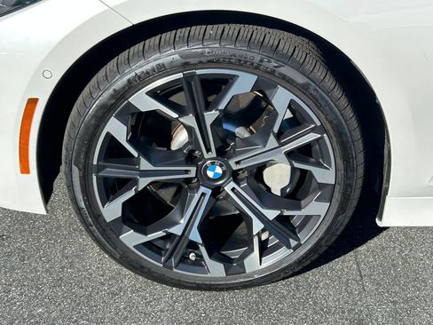 Used 2026 BMW 330i Sedan w/ Premium Package RWD image 9