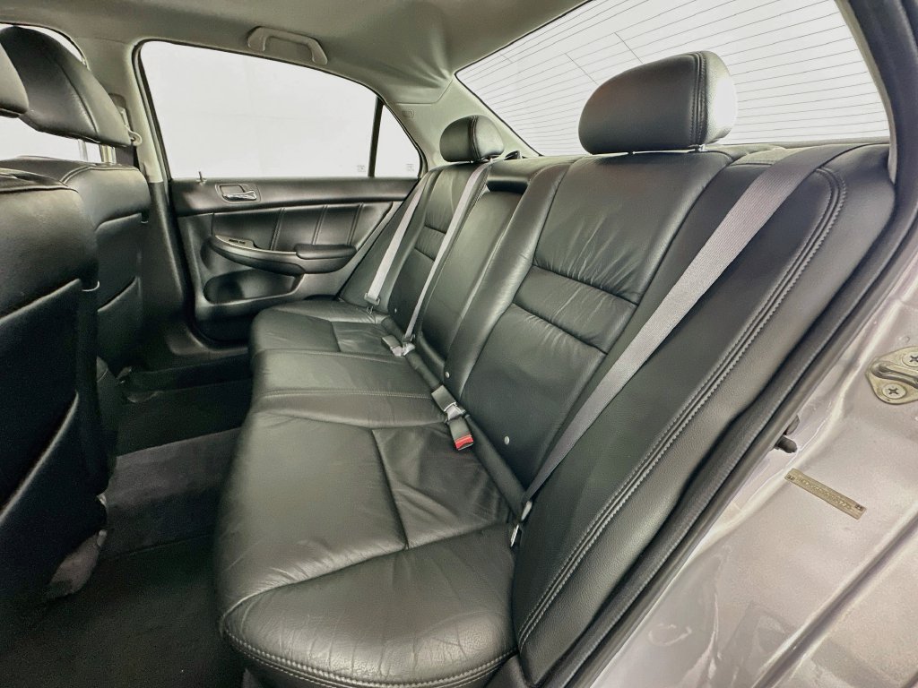 Used 2005 Honda Accord EX-L image 24