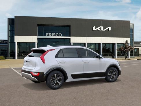 New 2026 Kia Niro SX image 6