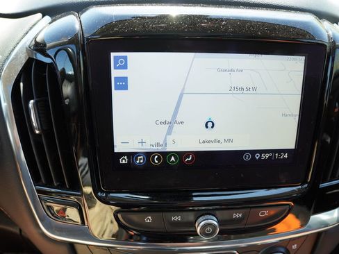 Used 2021 Chevrolet Traverse Premier w/ Redline Edition AWD/4WD image 7