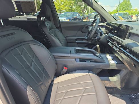 Used 2027 Kia Telluride SX X-Line w/ Towing Package AWD/4WD image 10