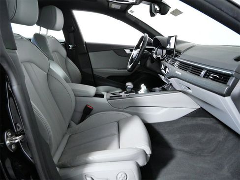 Used 2022 Audi A5 2.0T Premium Plus w/ Premium Plus image 11