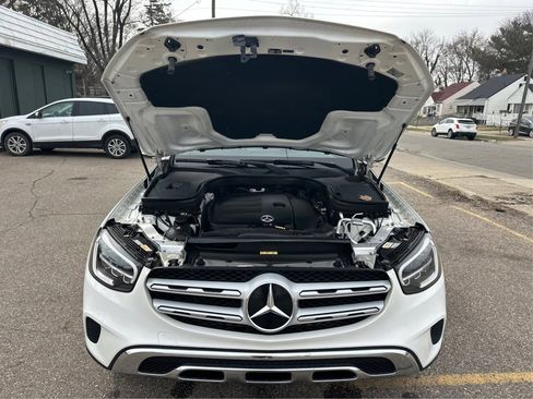 Used 2020 Mercedes-Benz GLC 300 image 15