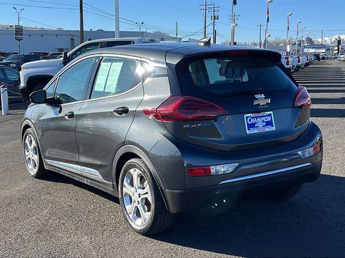 Used 2021 Chevrolet Bolt LT image 7