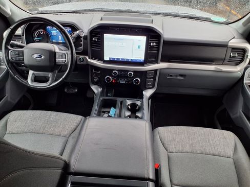 Used 2022 Ford F150 XLT w/ Equipment Group 302A High image 10