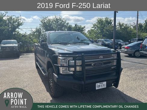 Used 2019 Ford F250 Lariat w/ Lariat Value Package AWD/4WD image 1