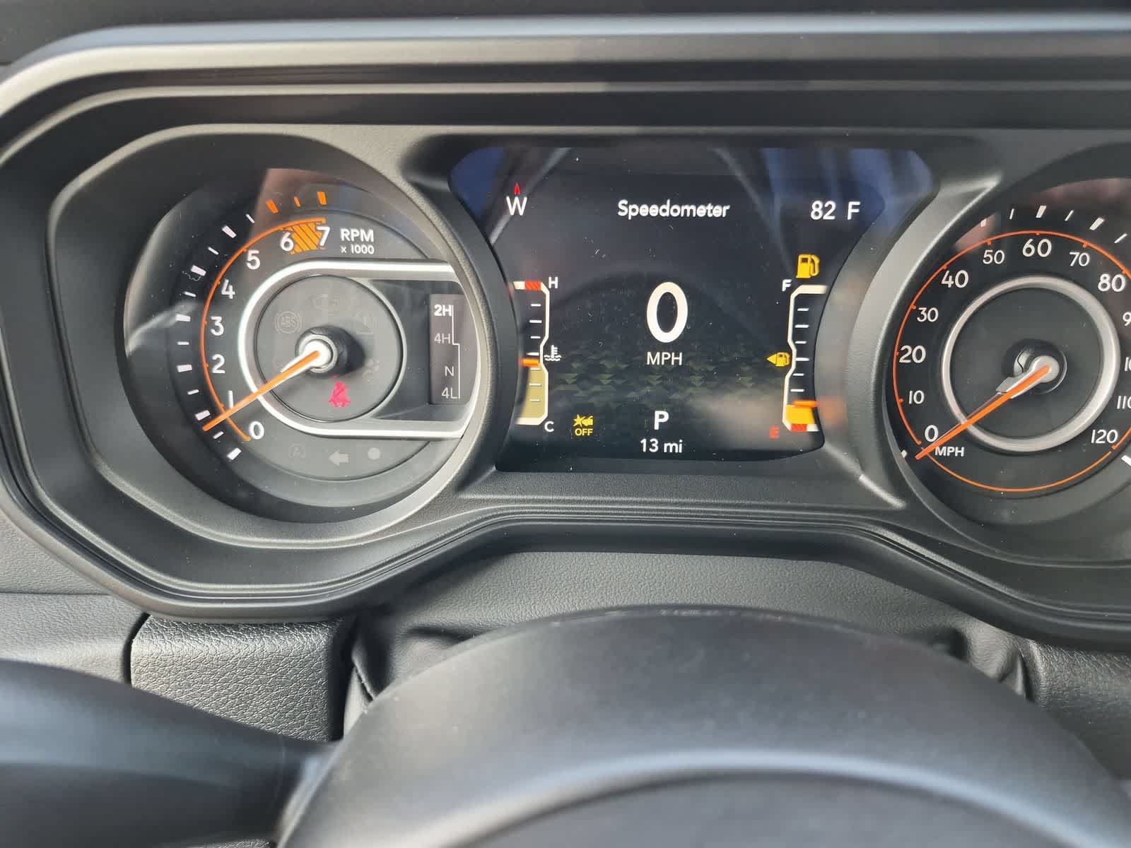 New 2026 Jeep Wrangler Unlimited Sahara AWD/4WD image 31